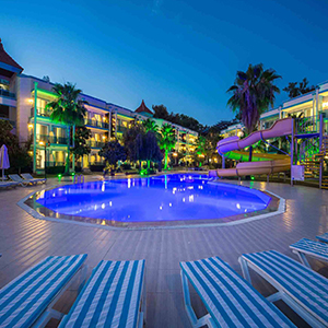 Alissa Garden Hotel Havuzlar